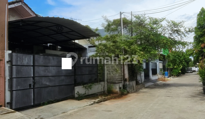 Dijual Rumah Luas dan Murah Lokasi Strategis di Taman Harapan Baru Bekasi Dijual Rumah Luas dan Murah Lokasi Strategis di Taman Harapan Baru Bekasi