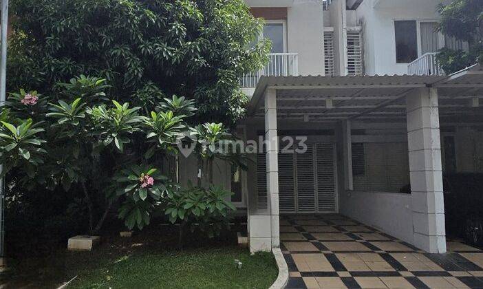 Rumah 2 Lantai Di Jalan Utama Di Cluster Palm Summarecon Bekasi 1