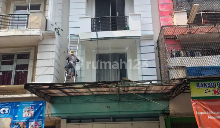 Ruko 2 Lantai Terdepan Strategis Harapan Indah Kota Bekasi