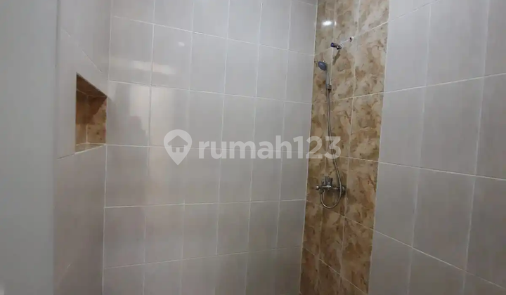 Rumah 3 Kamar Murah Siap Huni 800 Jutaan Di Harapan Indah Bekasi 2