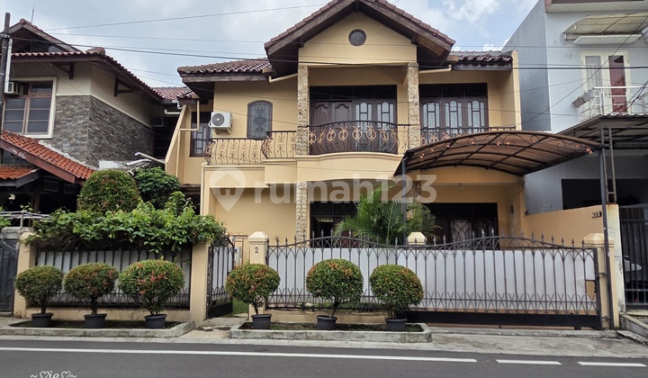 Sell 2-Story Flood-Free House, Location Near Becakayu Toll Road in Duren Sawit, East Jakarta 2