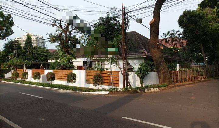 Rumah Hook Luas Strategis Cilandak Jakarta Selatan 2