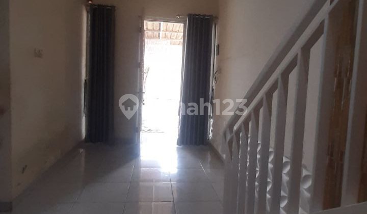 New Building House Sale at Discount in Mutiara Gading City