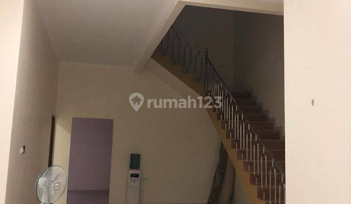 rumah cantik siap huni di kemang pratama dekat Akses tol dan mall 2