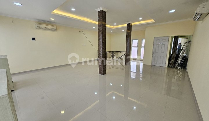 Strategic!!! New Building Shop House Ready to Occupy, Ideal for Business in Pondok Kelapa