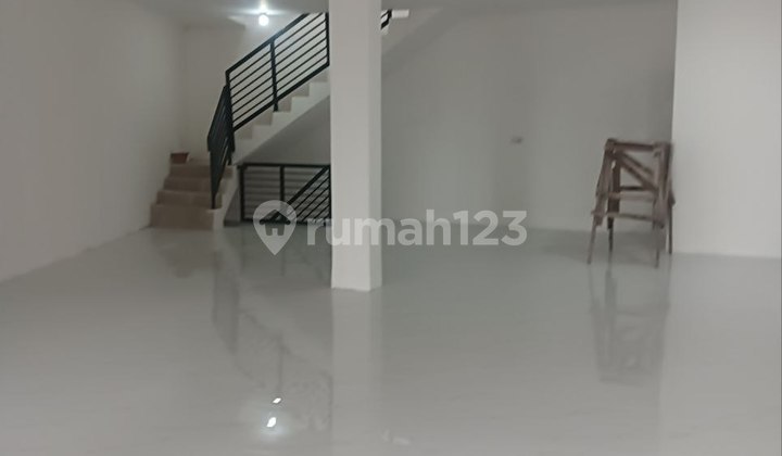 Strategic 2-Storey Commercial Shop House in East Depok 1