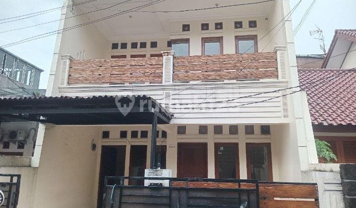 Rumah 2 lantai Harga Miring Di Pondok Kelapa Jakarta Timur