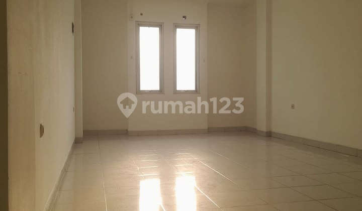 Disewakan Ruko Bangunan baru strategis di pondok kopi dekat tol 1