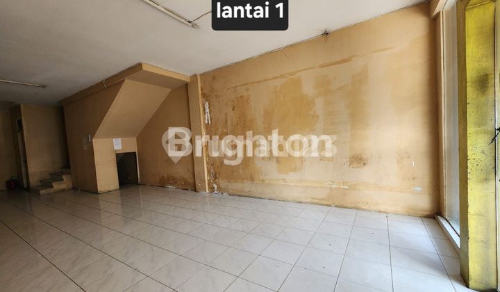 3.5-Story Shop House 4 x 15 m², Strategic location by the main road, suitable for business, office, etc. 3.5-Story Shop House 4 x 15 m², Strategic location by the main road, suitable for business, office, etc.