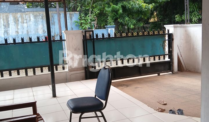 Rumah hook jual cepat di Galaxy Bekasi 1