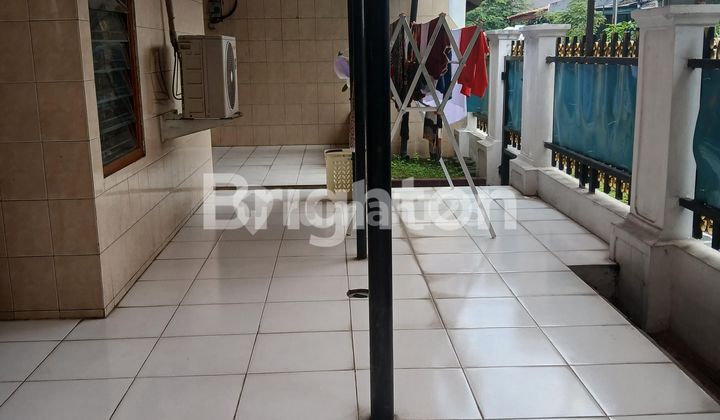 Rumah hook jual cepat di Galaxy Bekasi 2