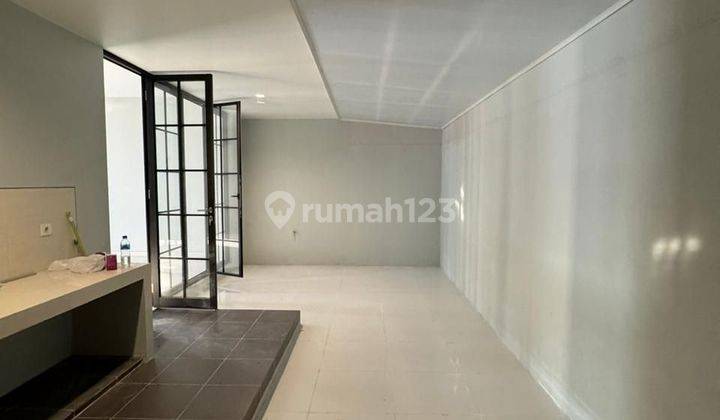 Disewakan Rumah 2 Lantai Di Perumahan Elite Citragrand 2