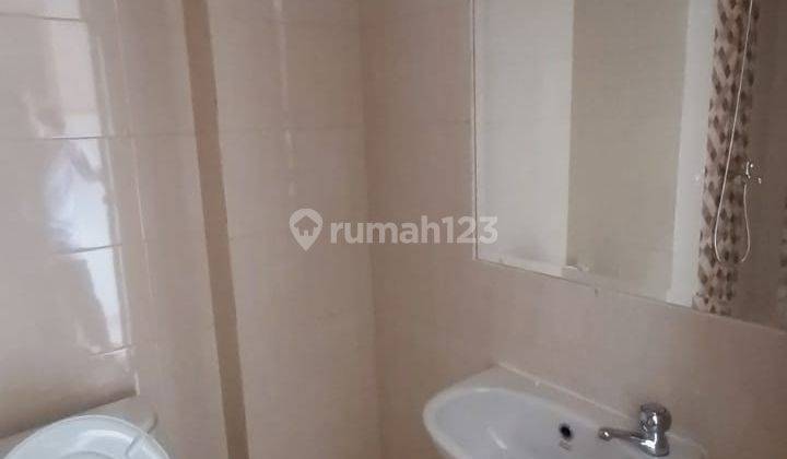 Apartement 1 BR Bagus di Kukusan, Beji, Depok 2