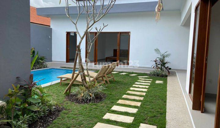 FOR RENT 3 BEDROOM VILLA IN UMALAS KEROBOKAN BALI MC190 1