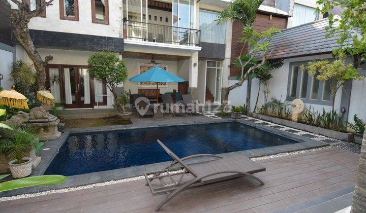 For Rent Villa With 4 Bedrooms With Private Pool in Seminyak Mc215 2