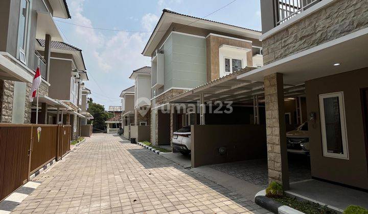 Rumah Cantik Full Furnish Di Jalan Kaliurang Km 12 Dekat Kampus Uii Sleman Yogyakarta 2