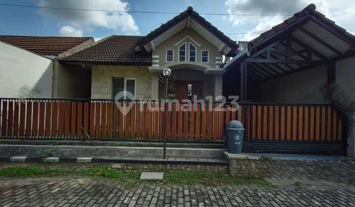 1-Story House in a Cluster Near Campus in Depok Maguwoharjo Sleman Yogyakarta