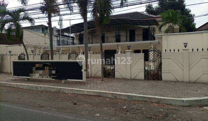 Gedung Kantor Luas Di Depok Sleman Yogyakarta 2