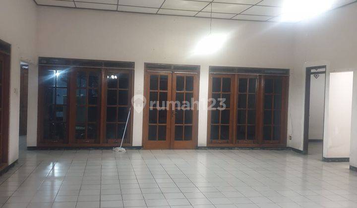 Rumah Kantor Strategis Luas Di Pinggir Jalan Gamping Sleman Jogja 2