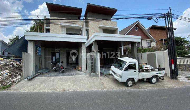 Rumah Cantik 2 Lantai Proses Finishing Di Jalan Kaliurang Km 13 Ngaglik Sleman Yogyakarta 1