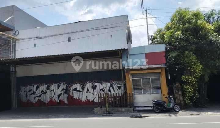 Strategic Spacious Business Space in Mlati Sleman Yogyakarta Strategic Spacious Business Space in Mlati Sleman Yogyakarta