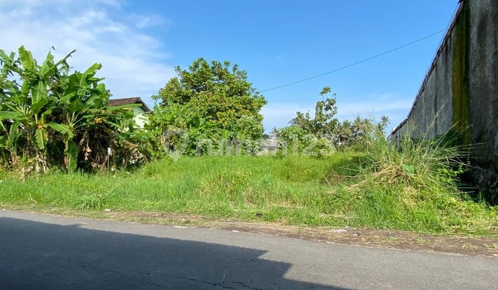 Tanah Dijual  Strategis Papasan Mobil Di Jalan Kaliurang KM 17 Pakem Sleman Yogyakarta