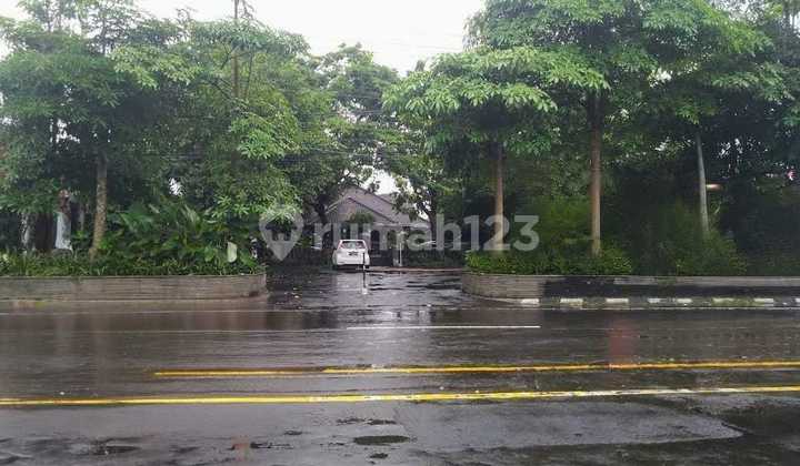 Land with Building in Premium Location Near UGM in Mlati, Sleman, Yogyakarta