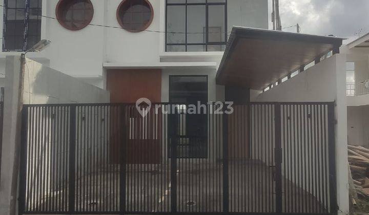 Rumah Cantik Model Jepang Di Jalan Kabupaten Sleman Yogyakarta 1