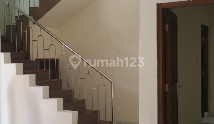 For Rent Nice 2-Story House on Jl Kaliurang Km 8 Near UGM Campus Sleman Yogyakarta 2