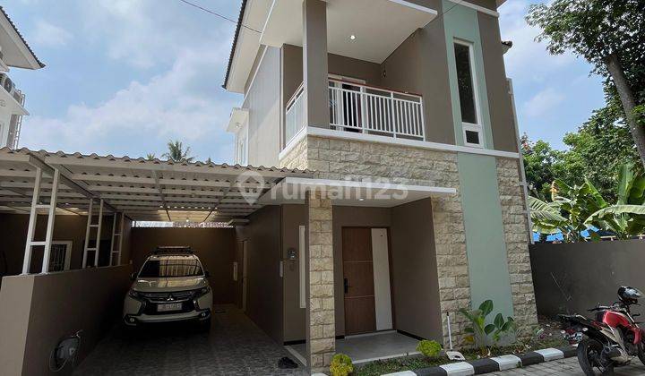 Rumah Cantik Full Furnish Di Jalan Kaliurang Km 12 Dekat Kampus Uii Sleman Yogyakarta 1