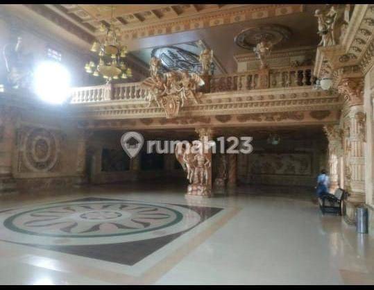 Ruang Usaha Gedung Luas Strategis Di Pinggir Jalan Mlati Sleman Yogyakarta 2