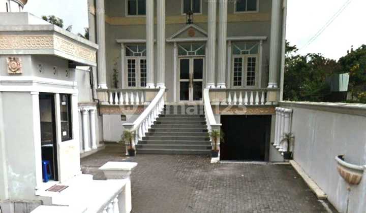 Large and Spacious Building Plus Basement in Ngaglik Sleman Yogyakarta Large and Spacious Building Plus Basement in Ngaglik Sleman Yogyakarta