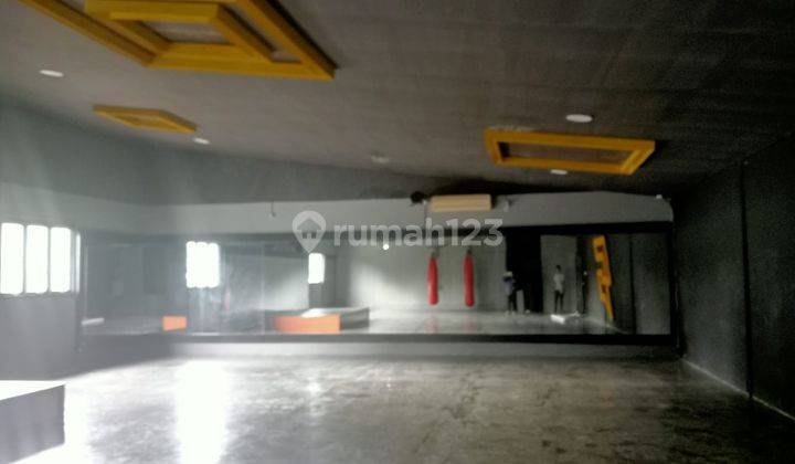Ruang Usaha 2 Lantai Di Gondokusuman Tengah Kota Yogyakarta Dekat Kampus  2