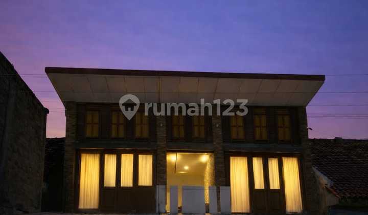 Strategic 2-Story House for Rent on Kaliurang Street Km 6, Near UGM Campus, Yogyakarta 2