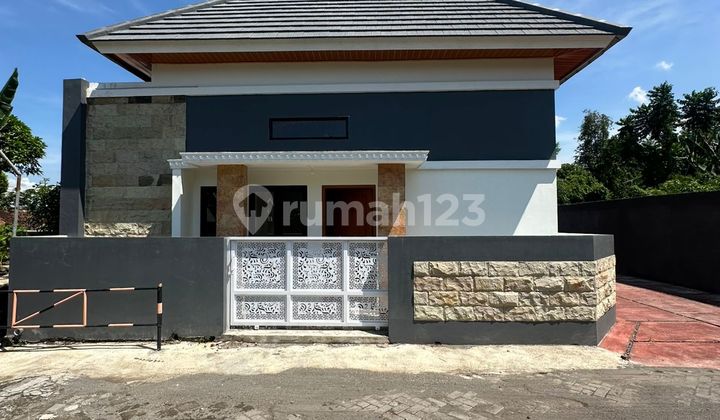 Rumah Cantik Baru Dalam Cluster Di Jalan Kaliurang KM 13 Dekat Kampus UII Jogja Utara 1