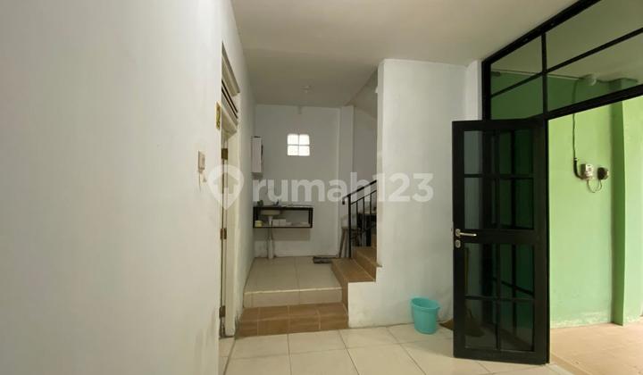 2-Story Furnished Monthly Rental House on Jalan Kaliurang KM 7 Near UGM Campus Yogyakarta