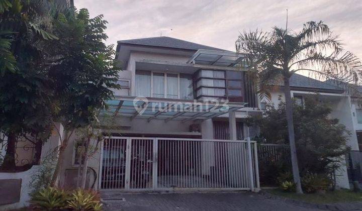 Rumah Elite Graha Family Surabaya Barat  1