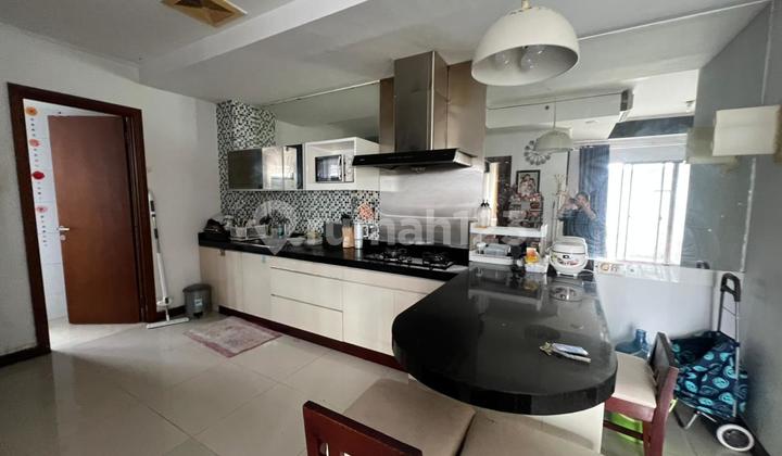 Waterplace Fully Furnished Apartment for Sale or Rent