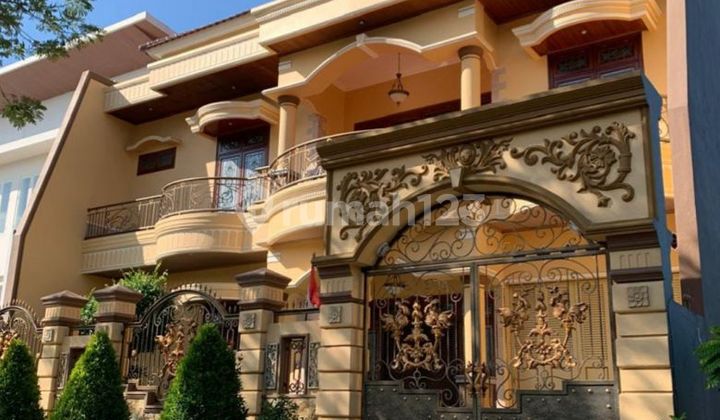 Luxurious Fully Furnished House Pakuwon City Luxurious Fully Furnished House Pakuwon City