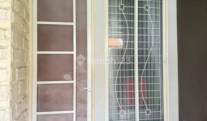 Dijual Rumah Minimalis 2 Lantai di Klampis Semolo 2