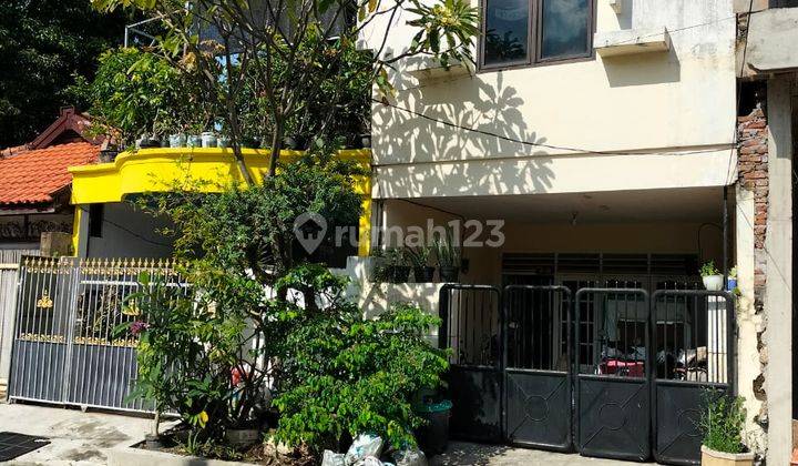 Dijual Rumah di Dukuh Kupang Surabaya  1