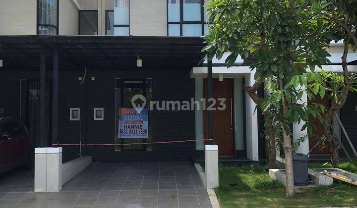 Rumah 2 Lantai di Northwest Central Dijual  1