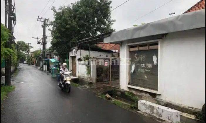 Rumah Bangunan Lama di Wonokromo Jual Cepat 1