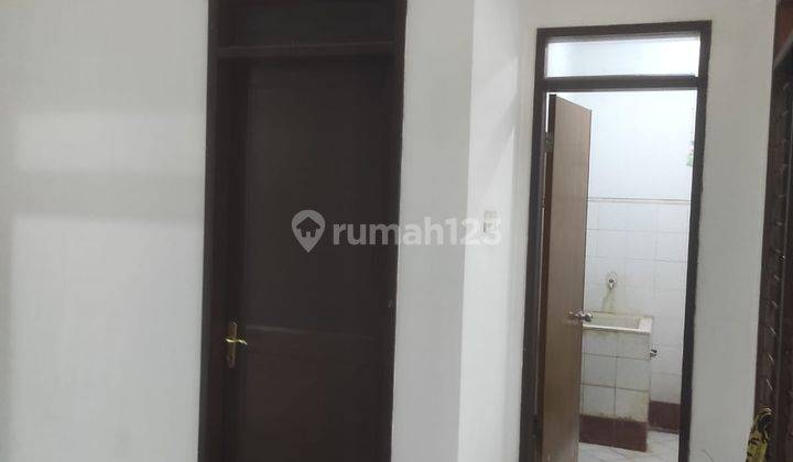 Rumah di Taman Puspa Raya Citraland Disewakan  1