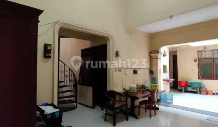 Rumah Kost Aktif Siwalankerto Permai Surabaya 
