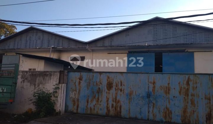 Major General Sungkono Gresik Warehouse, Concrete Casting XMFL Floor Finish Major General Sungkono Gresik Warehouse, Concrete Casting XMFL Floor Finish