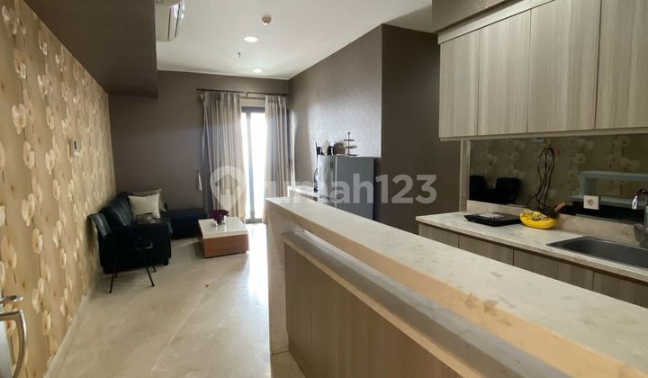 Apartemen Full Furnish The Peak Residence Tunjungan  1