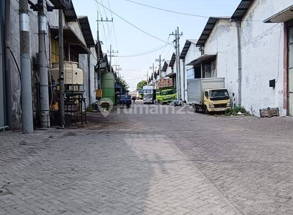 Gudang Pakal Benowo Dekat Jalan Utama Pakal  2