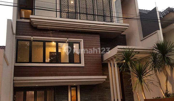 Istimewa Rumah Araya 2 Modern Style 3 Lantai  1