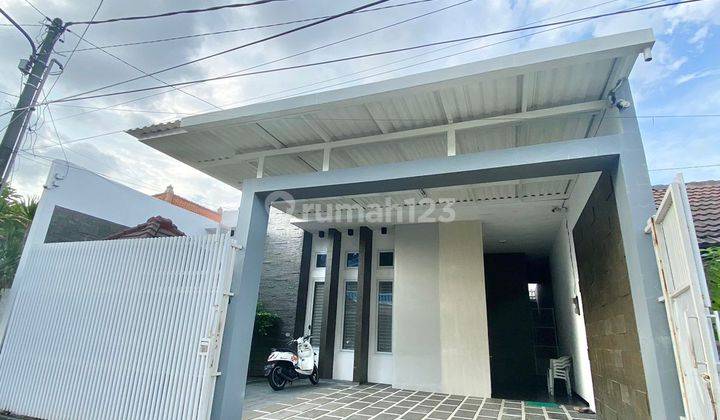 Rumah Minimalis Elegant di Perumahan Wisma Bungurasih 1